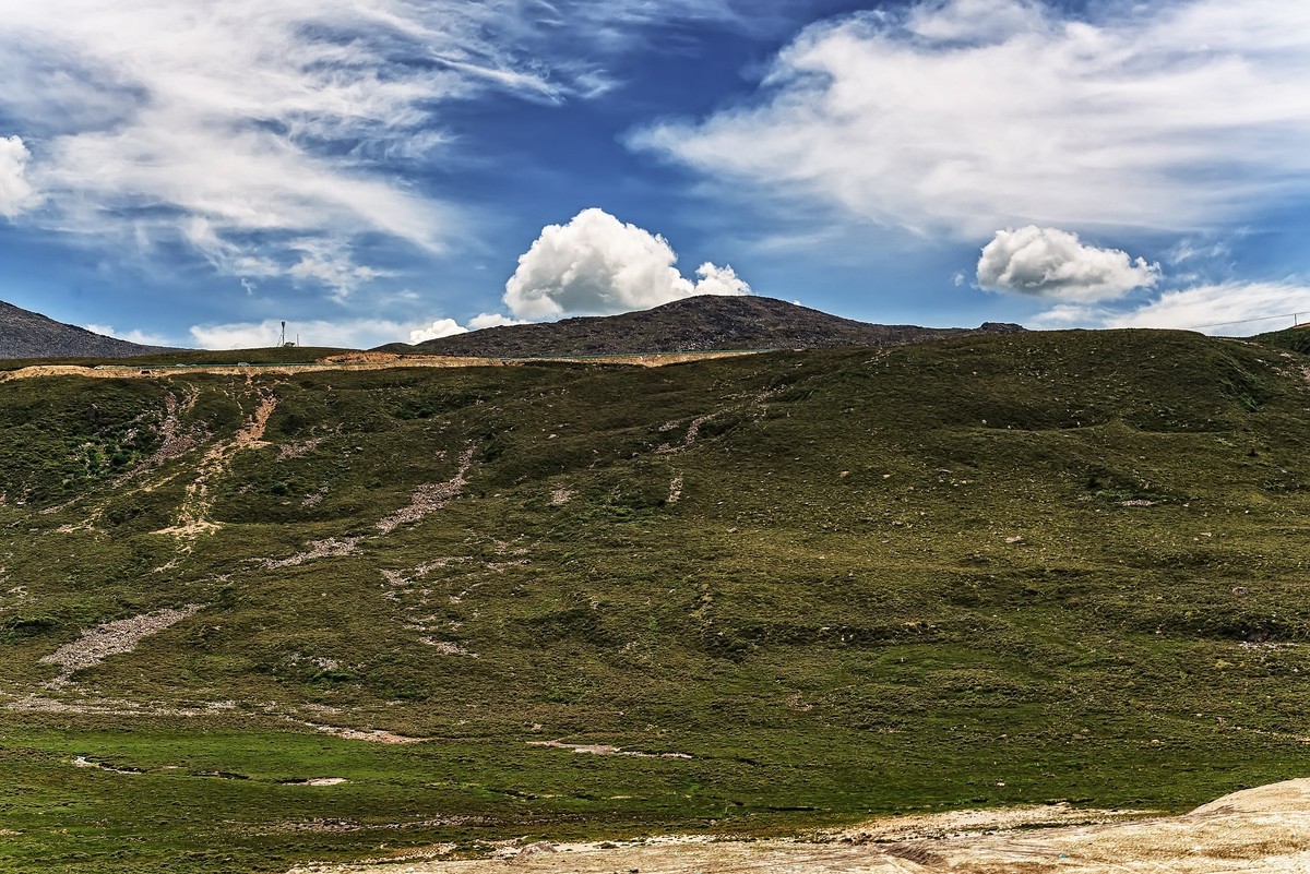 折多山 · 红海子