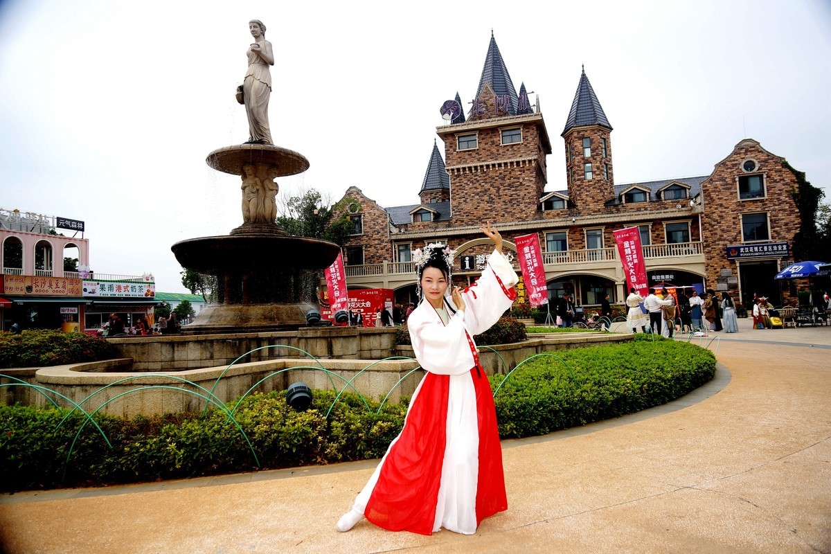 汉阳花博汇的古装美女！