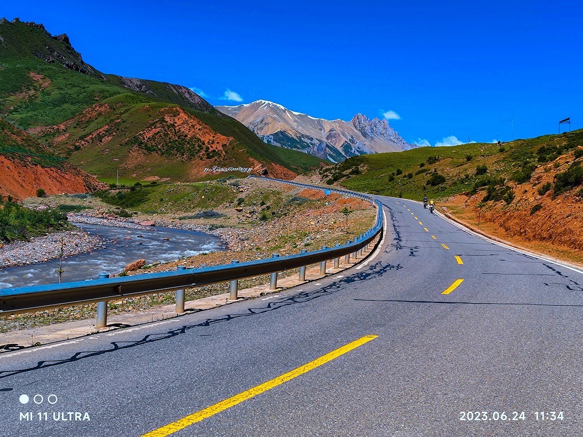 上海～成都～拉萨骑游随拍（86）尺犊镇途中视角