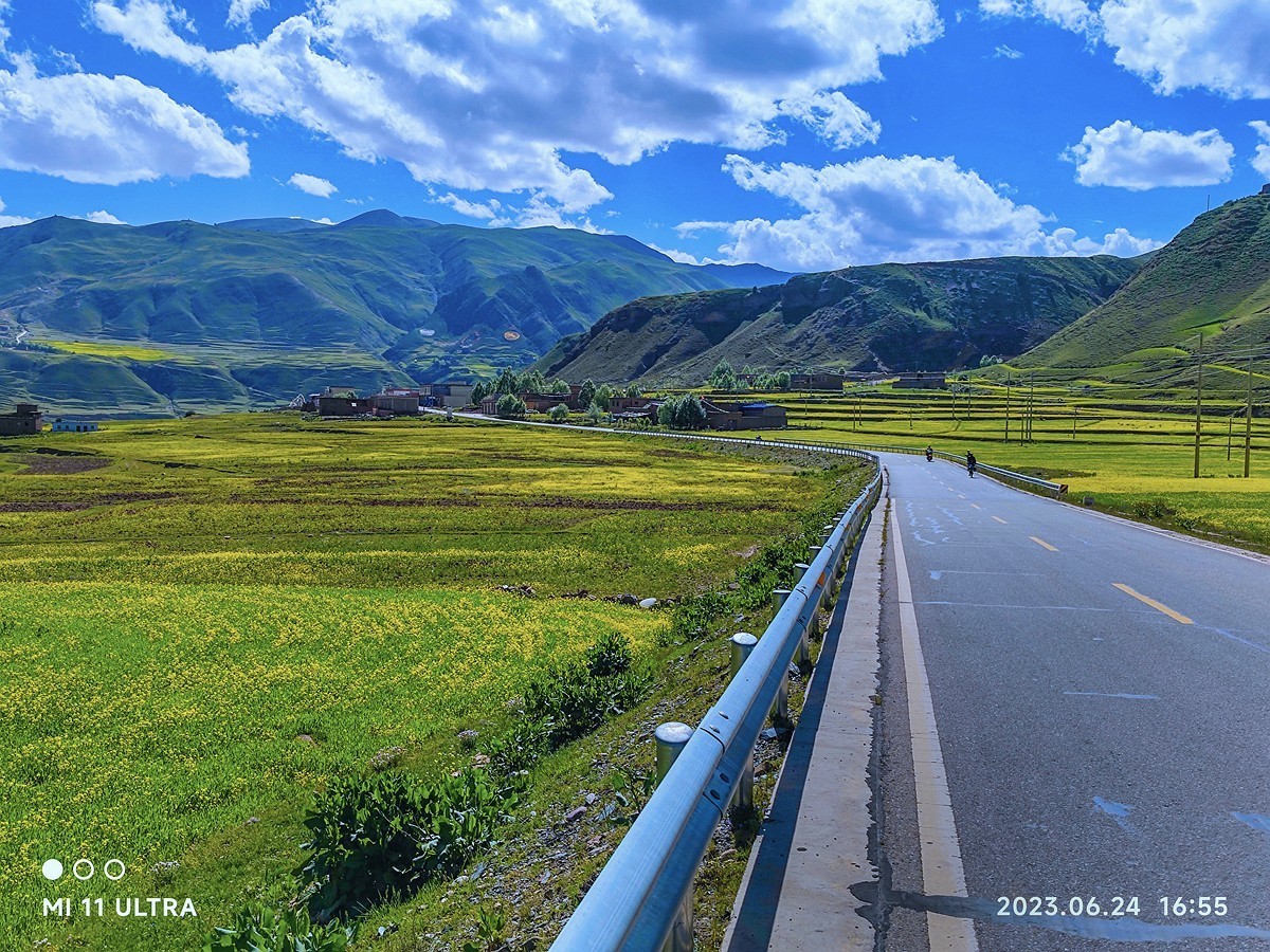 上海～成都～拉萨骑游随拍（86）尺犊镇途中视角