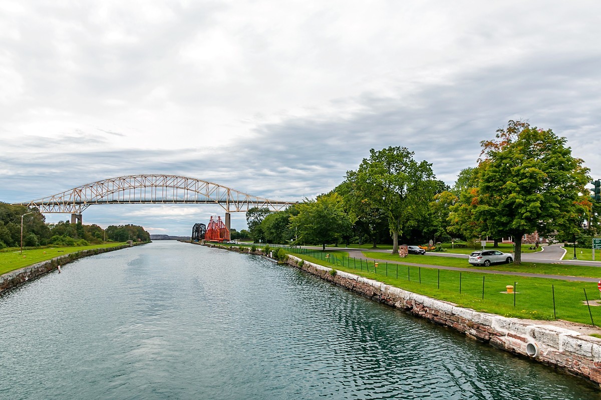 加拿大、美国游记（113）：（美）密歇根州 · 苏圣玛丽镇 · 边境游船