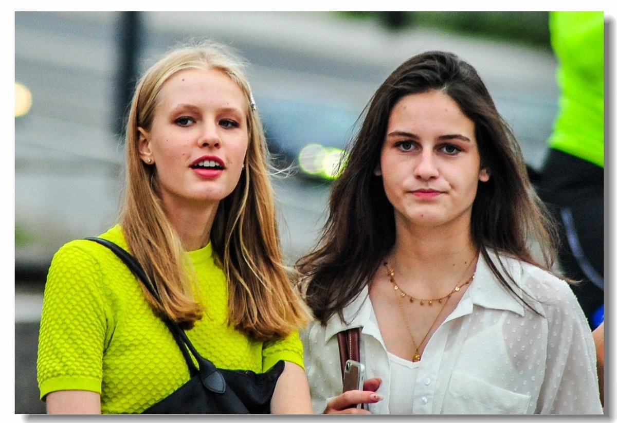 人在波兰老城（华沙）