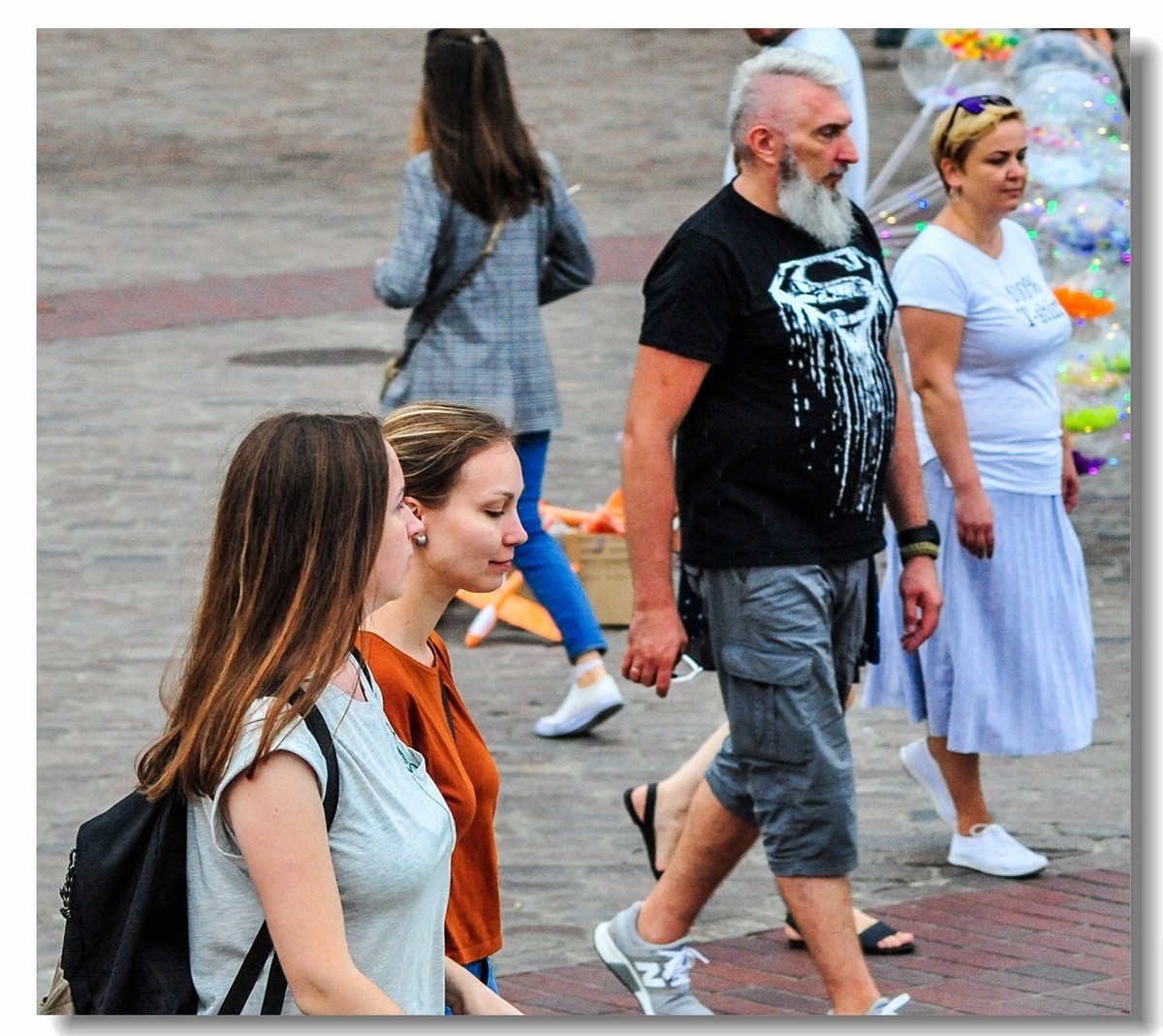 人在波兰老城（华沙）