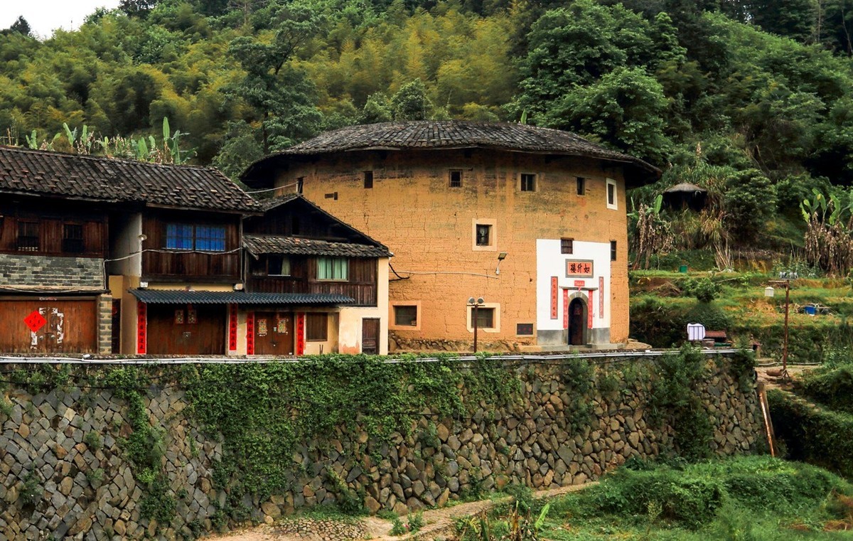 福建 --- 永定土楼