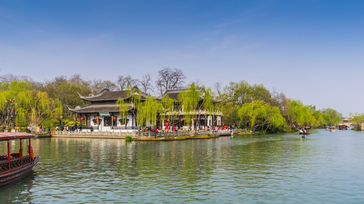 烟 花 三 月 瘦 西 湖 （三）