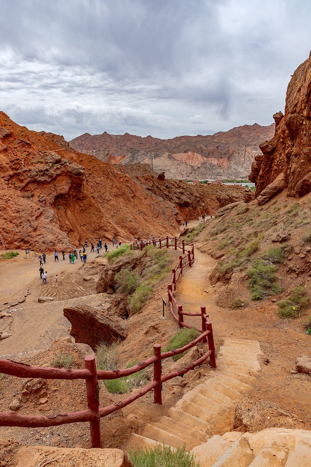 旅游记录 ：新疆 · 穿越独库公路 · 第三天 · 库车 · 天山神秘大峡谷