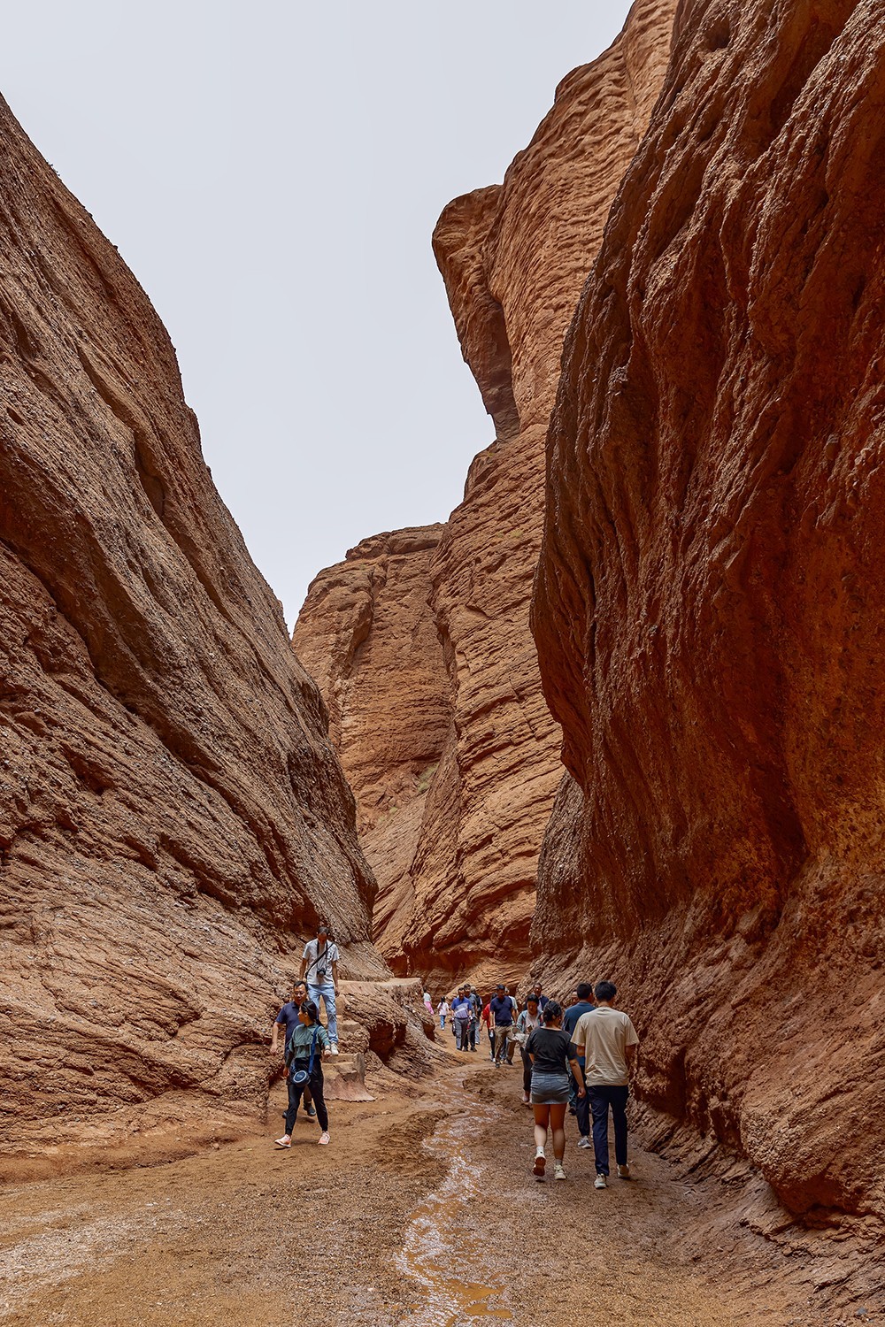 旅游记录 ：新疆 · 穿越独库公路 · 第三天 · 库车 · 天山神秘大峡谷