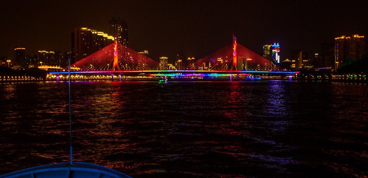 珠江两岸夜色美