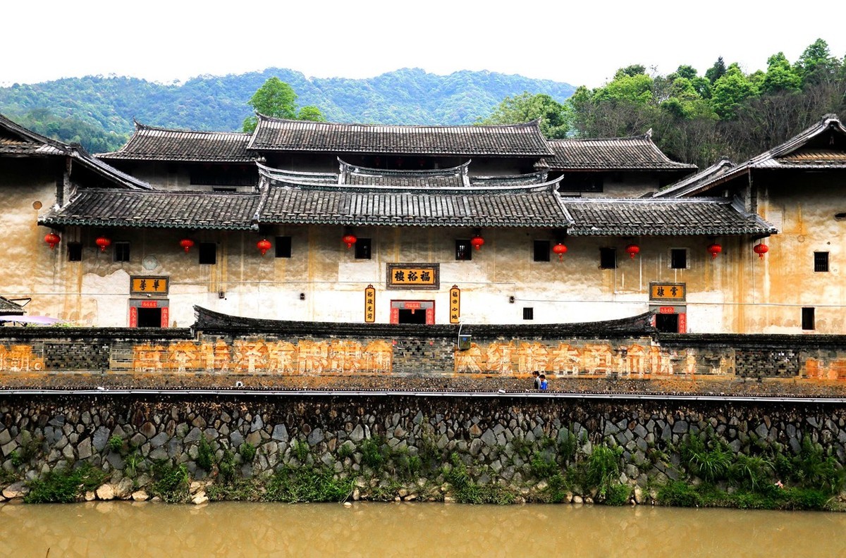 福建 --- 永定土楼