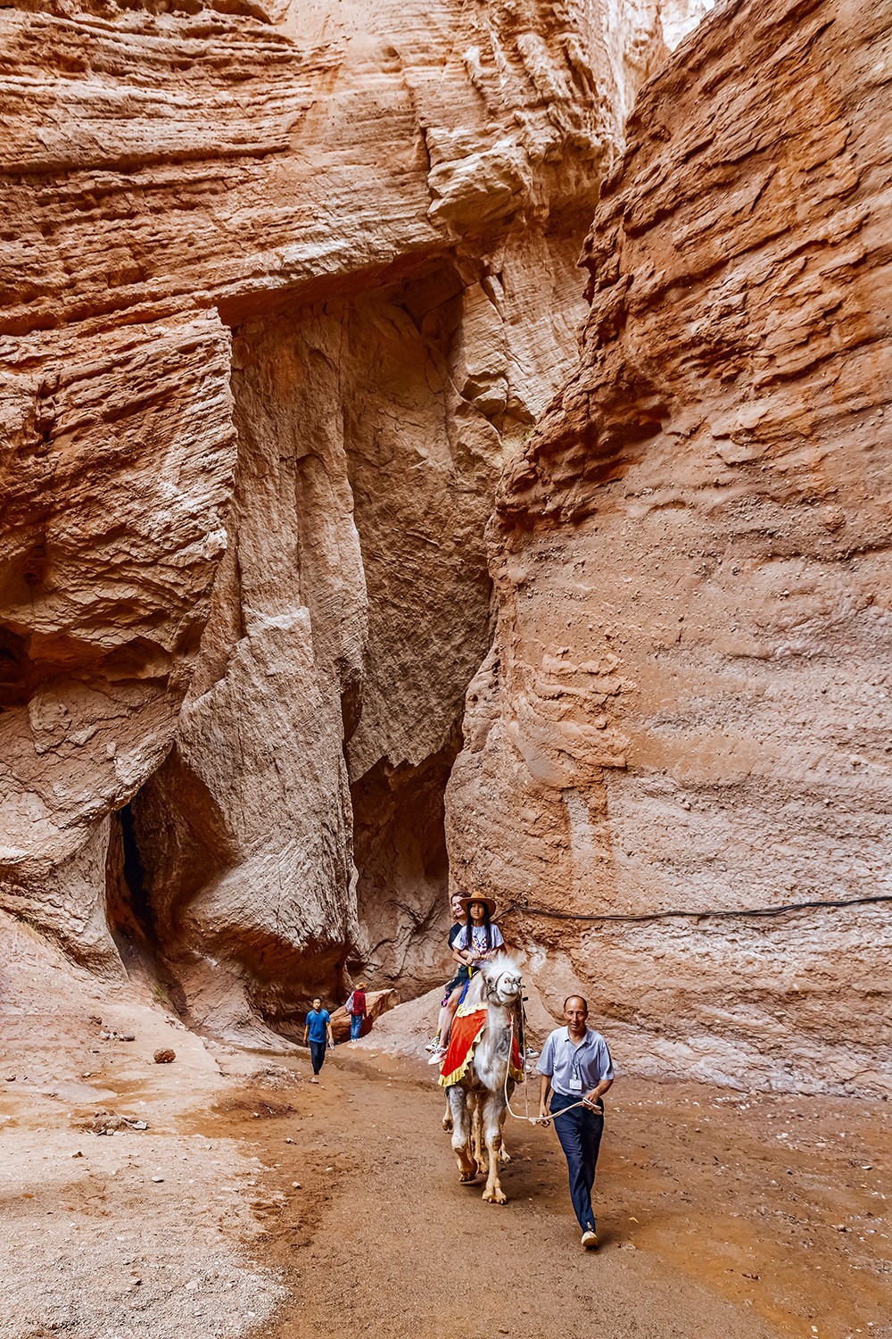 旅游记录 ：新疆 · 穿越独库公路 · 第三天 · 库车 · 天山神秘大峡谷