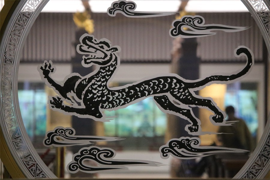 阳春三月下洛阳明堂偶遇武媚娘