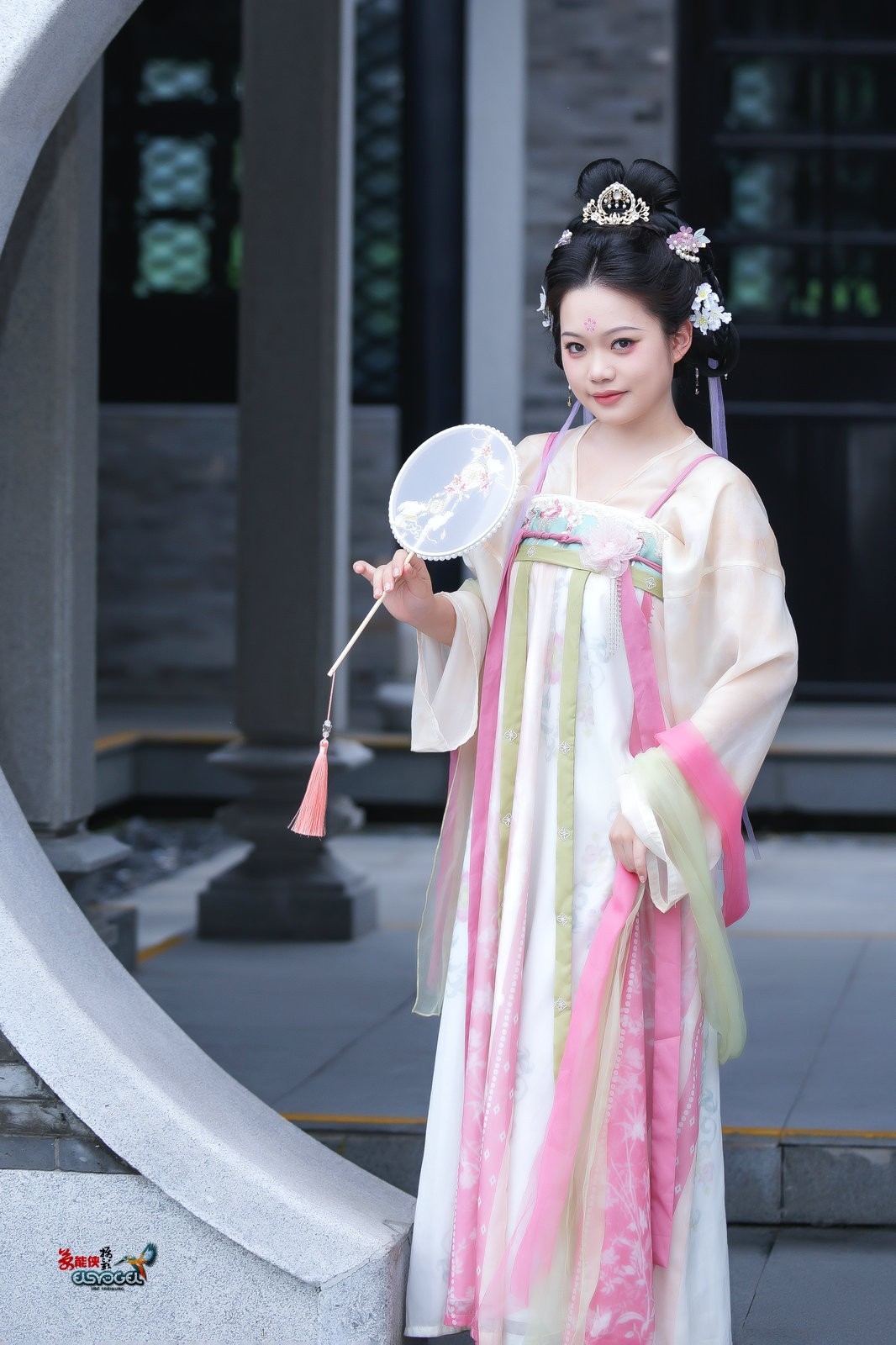 【小唐风少女】---小越