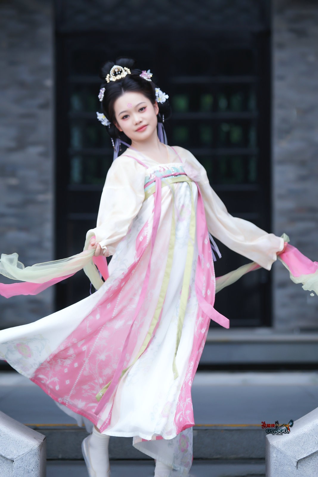 【小唐风少女】---小越