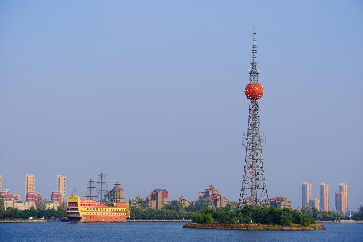 秋意浓，寒意袭，转眼年将尽…