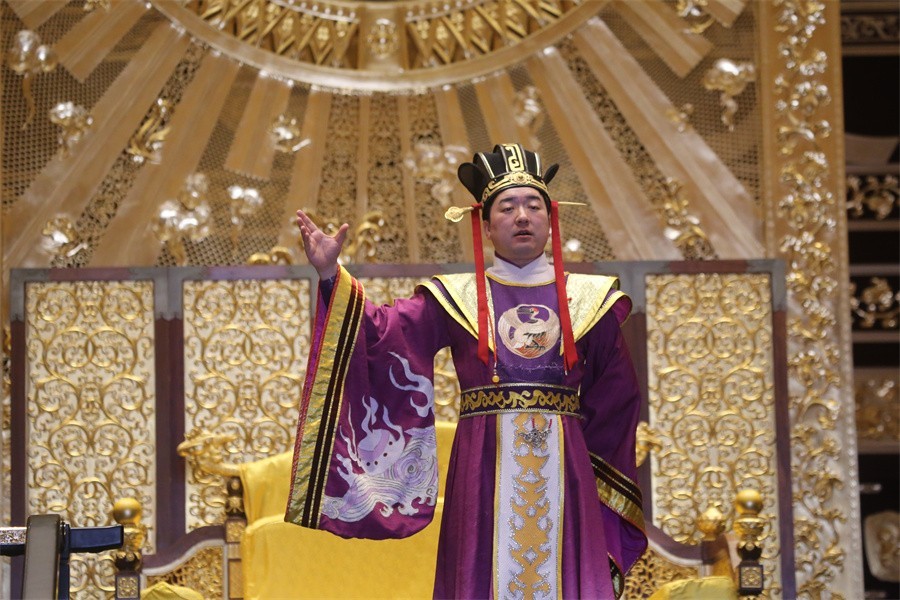 阳春三月下洛阳明堂偶遇武媚娘