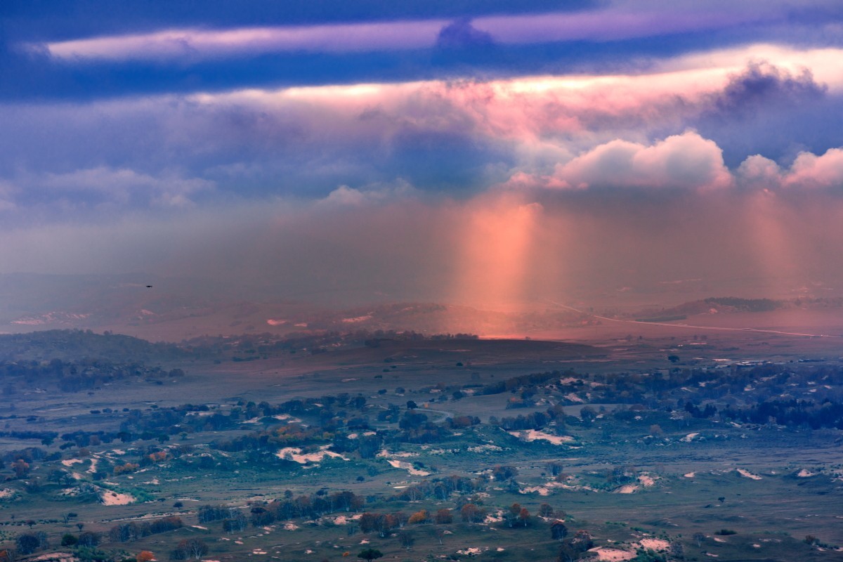 坝上晨光（续一）。