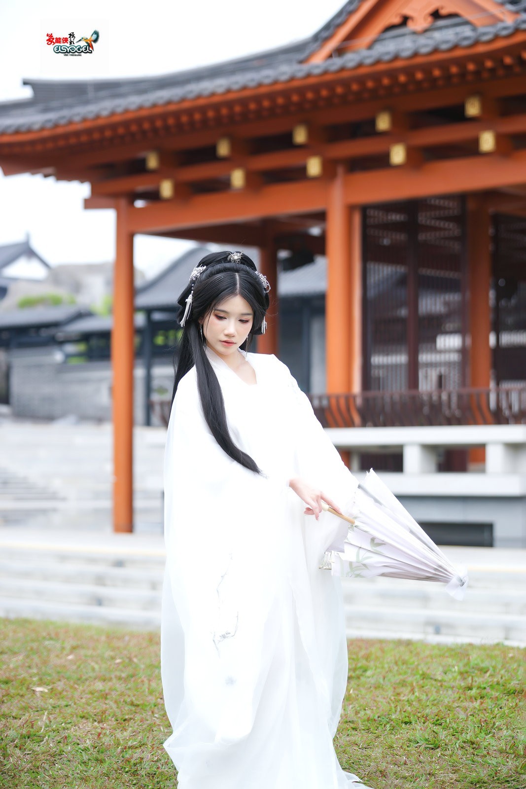 【春日等烟雨】---周游