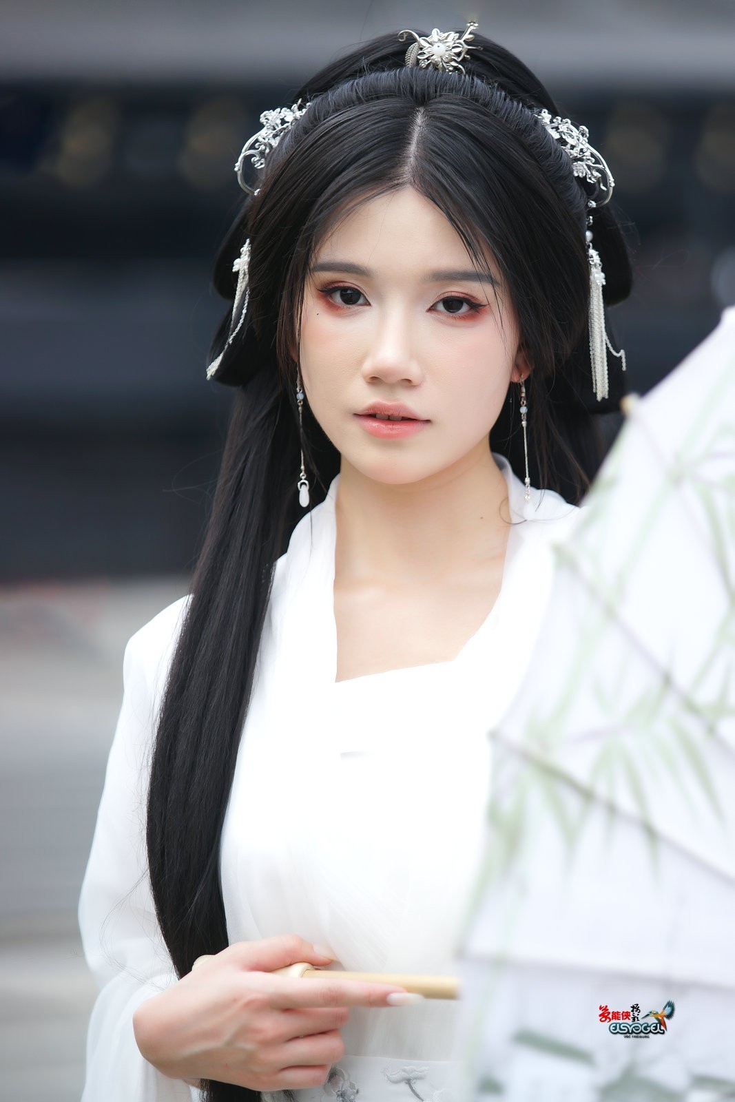 【春日等烟雨】---周游