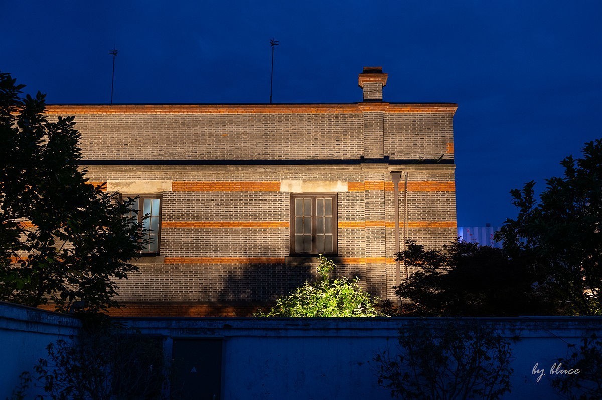 夜幕降临下的干河街（下）