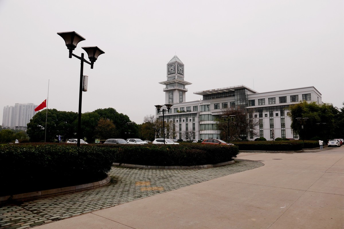 武汉映像中南财经政法大学校园风光