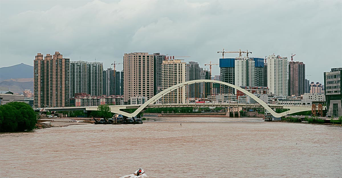 随                                      拍