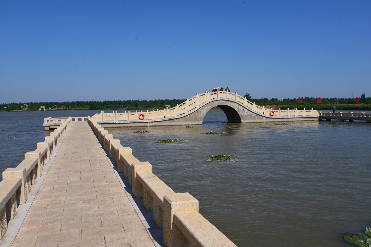 三湖一坝生态湿地公园