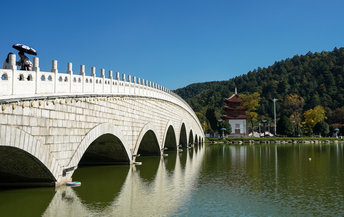 望海公园九眼桥