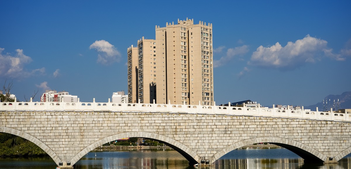 望海公园九眼桥