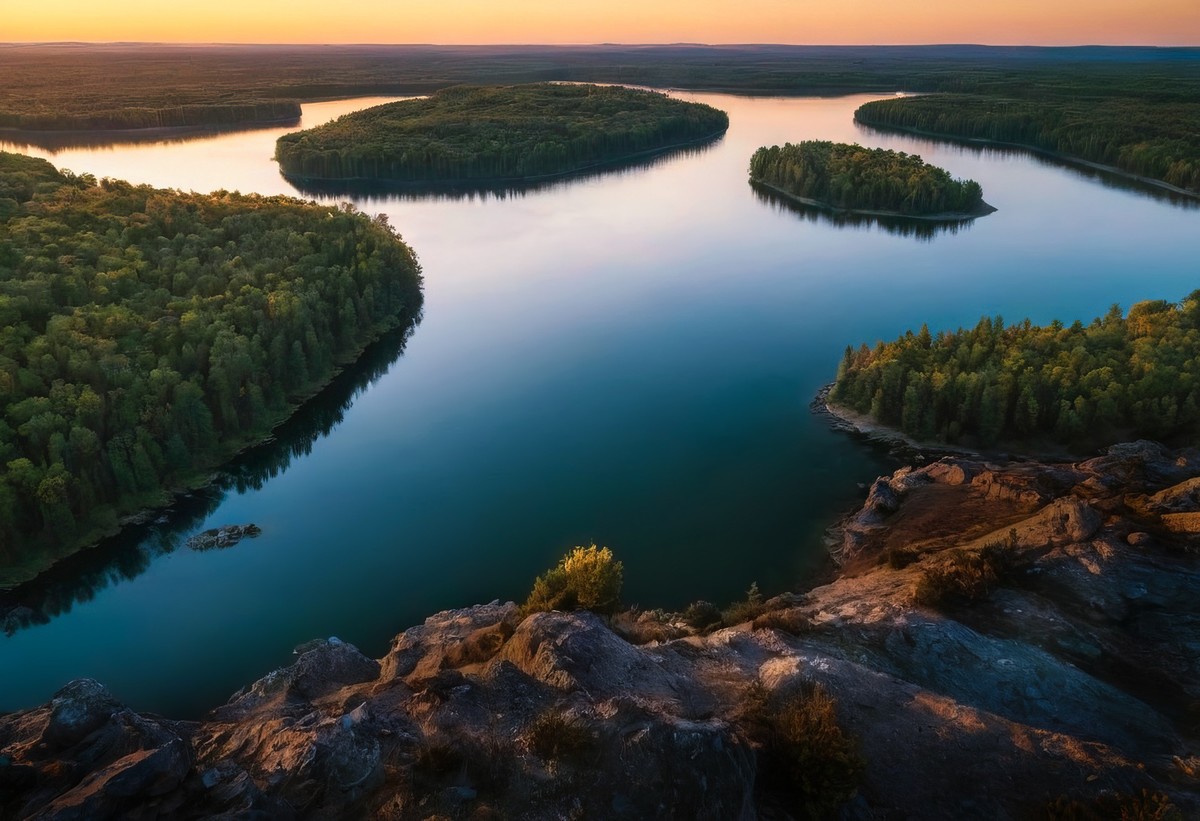湖泊给予的温柔慰藉