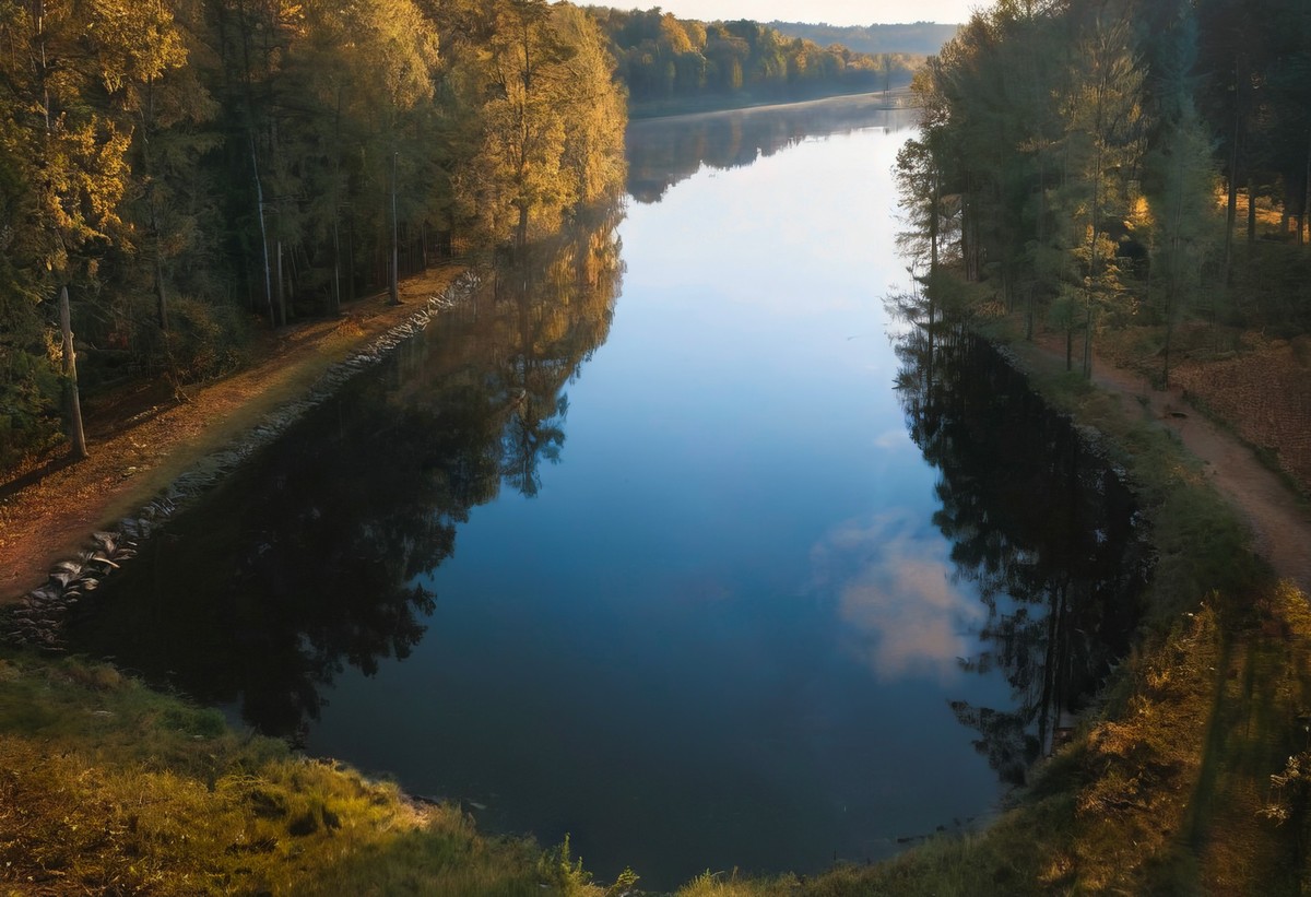 湖泊给予的温柔慰藉