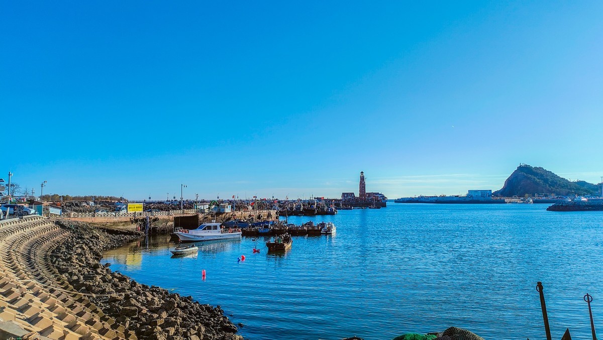 大 连 的 海 ------ 渔 人 码 头