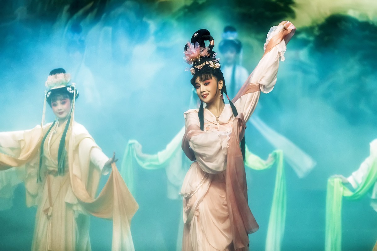 （青春版）大型神话川剧《芙蓉花仙》（采花）