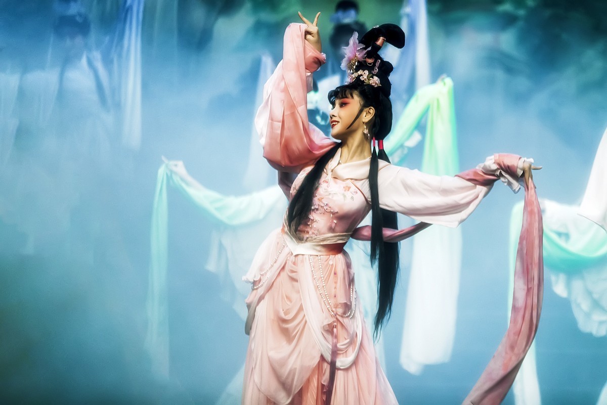 （青春版）大型神话川剧《芙蓉花仙》（采花）