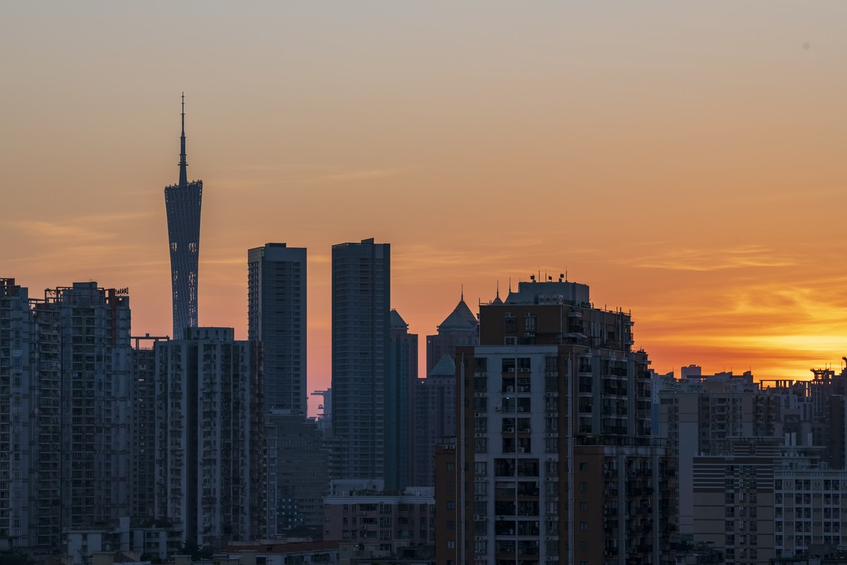 日出风光片。。。