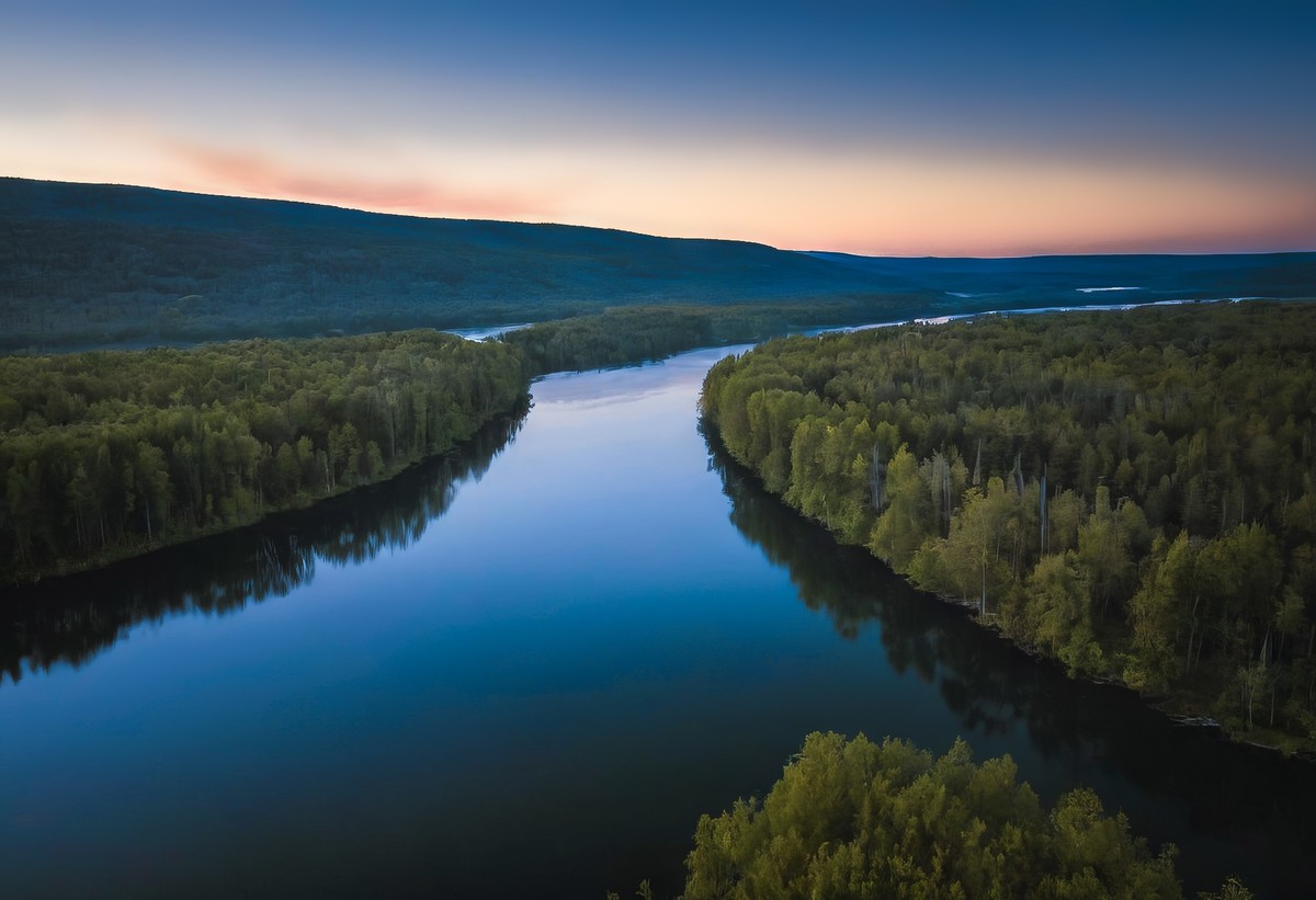 湖泊给予的温柔慰藉