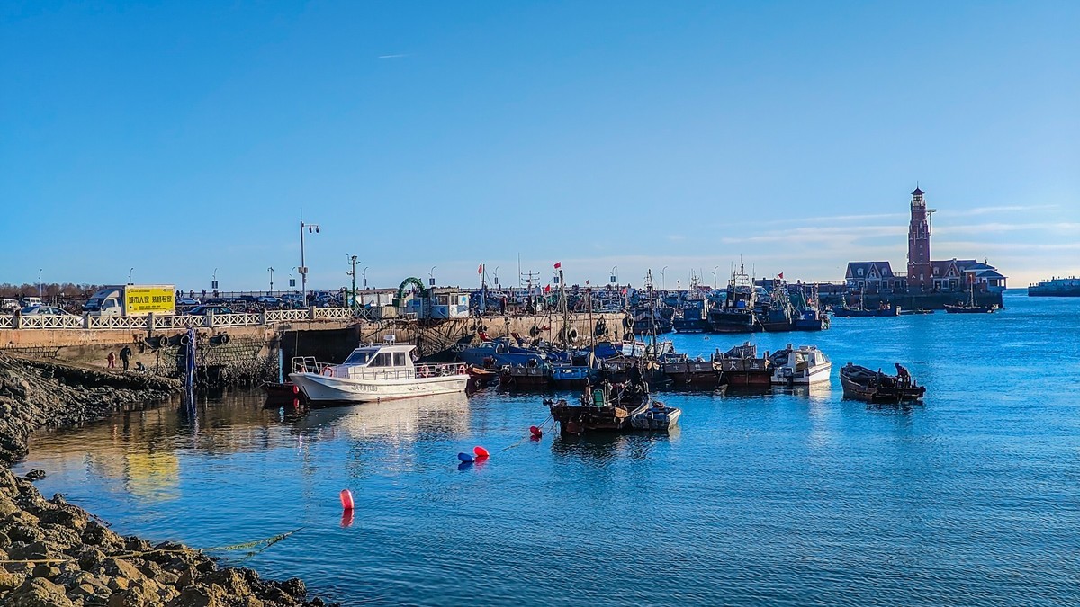 大 连 的 海 ------ 渔 人 码 头
