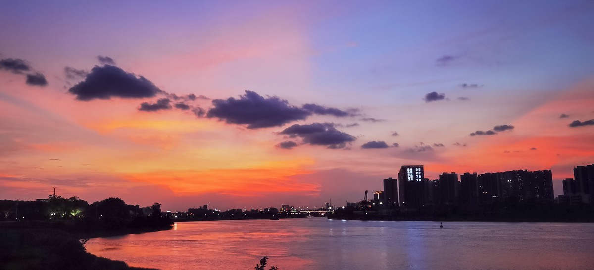 全景模式看晚霞