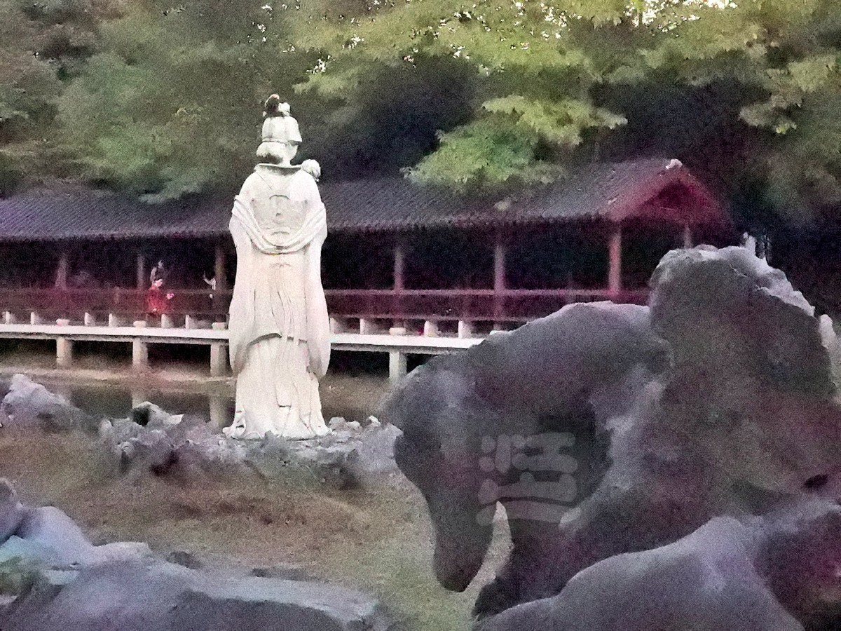 和风秋叶*堤角公园——武汉随笔