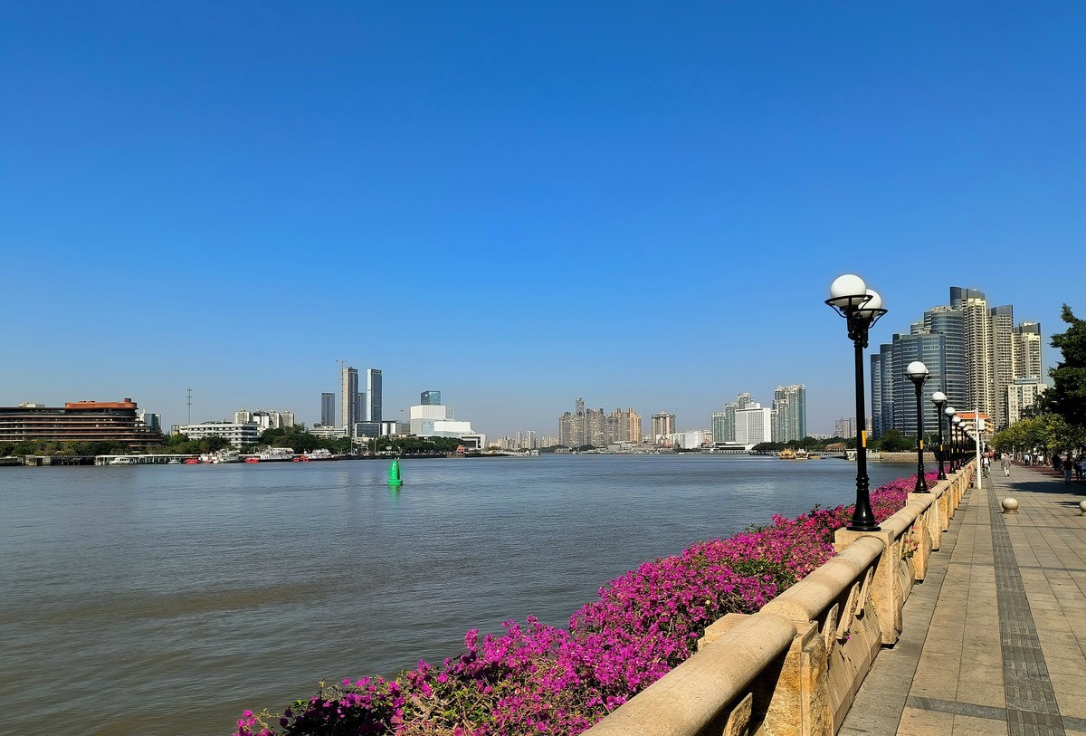 珠江西。。。。。。