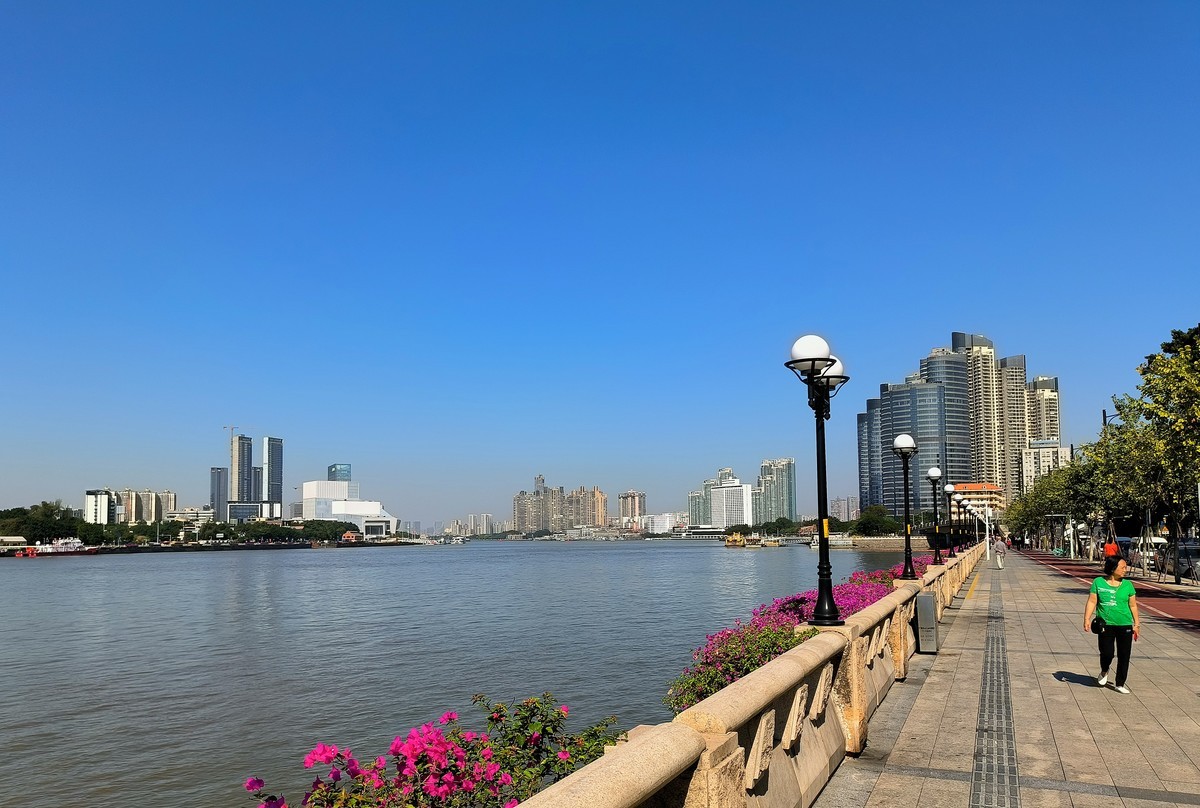 珠江西。。。。。。