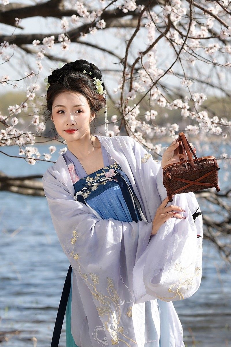 2025年第0198贴-春天里的人文纪实抓拍（0322）