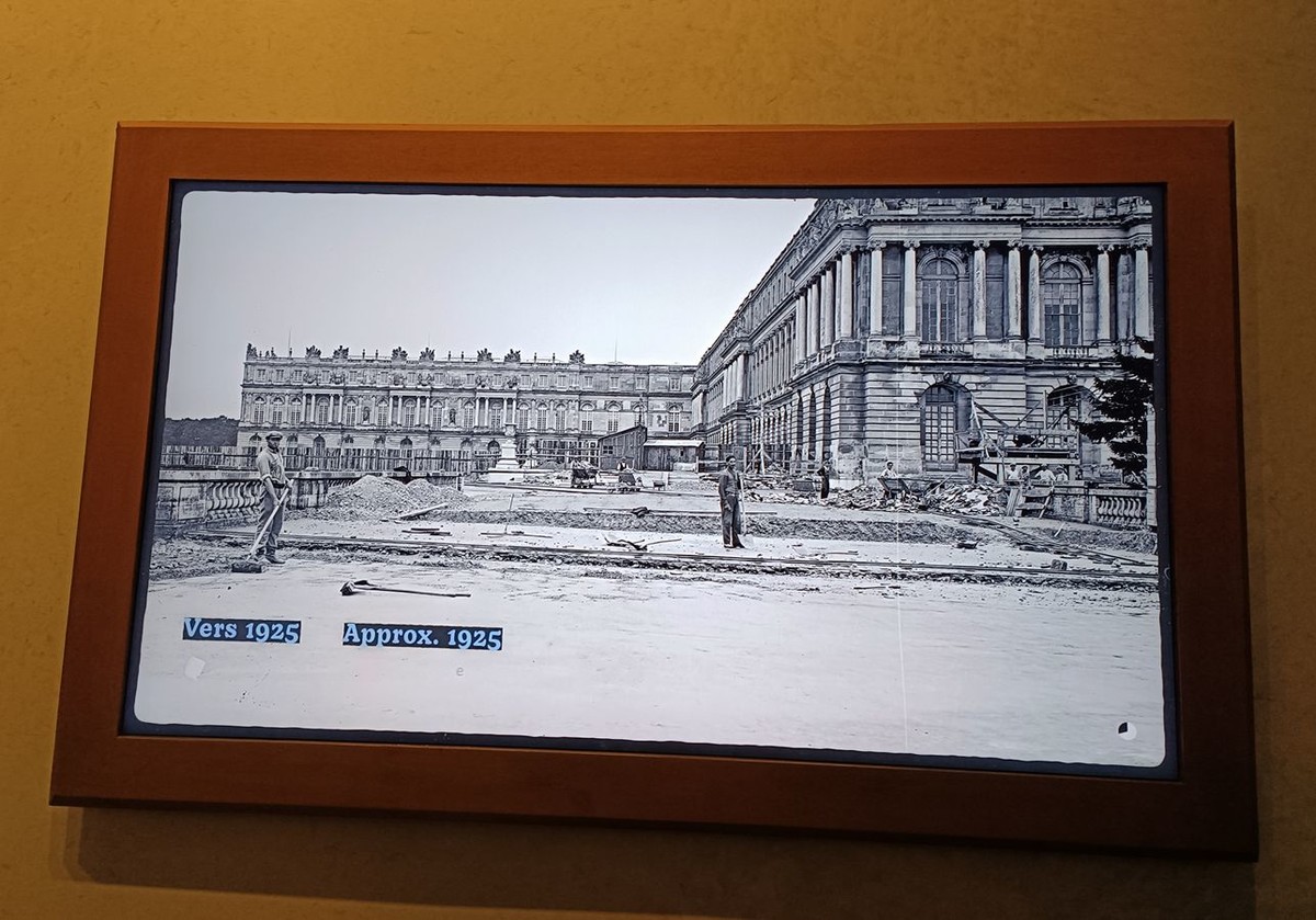 25.3.21走进法国卢浮宫