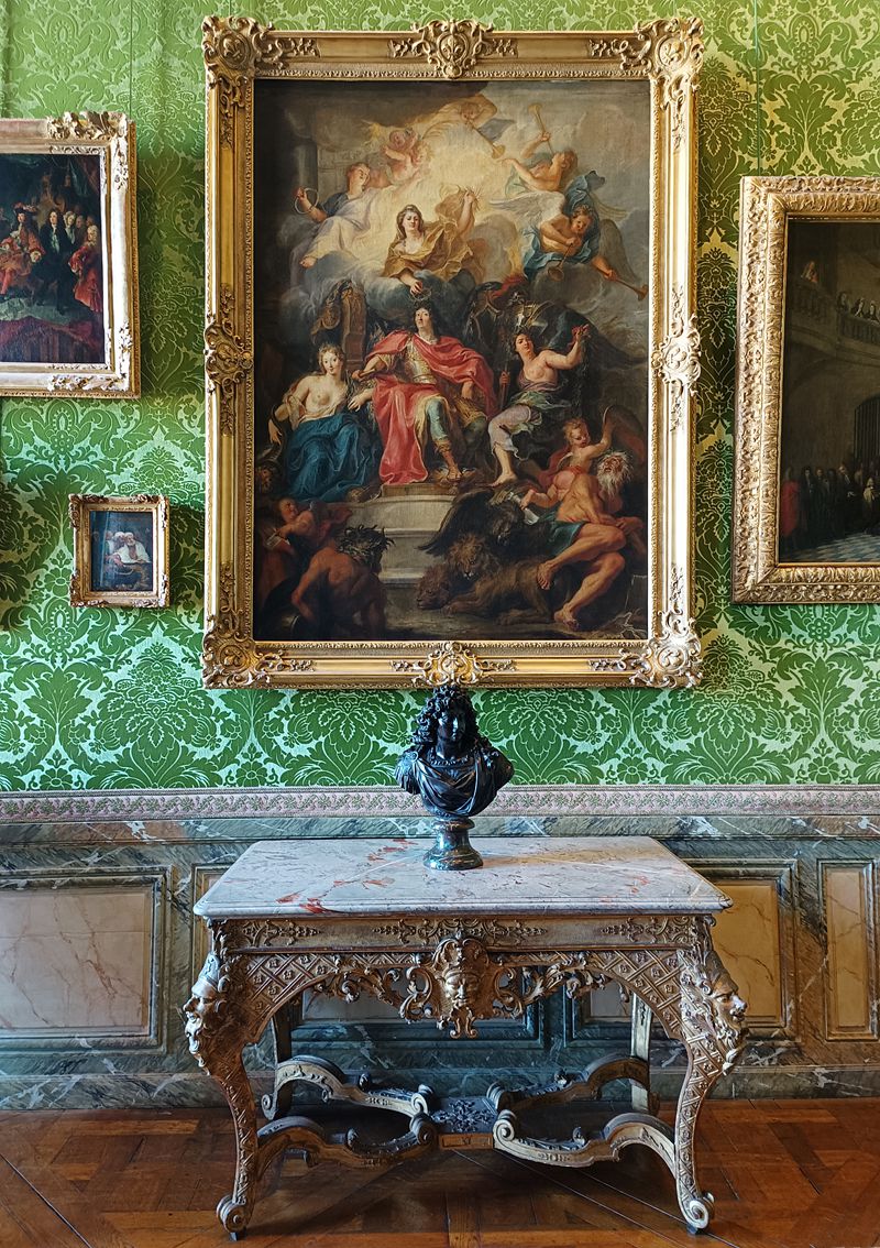 25.3.21走进法国卢浮宫