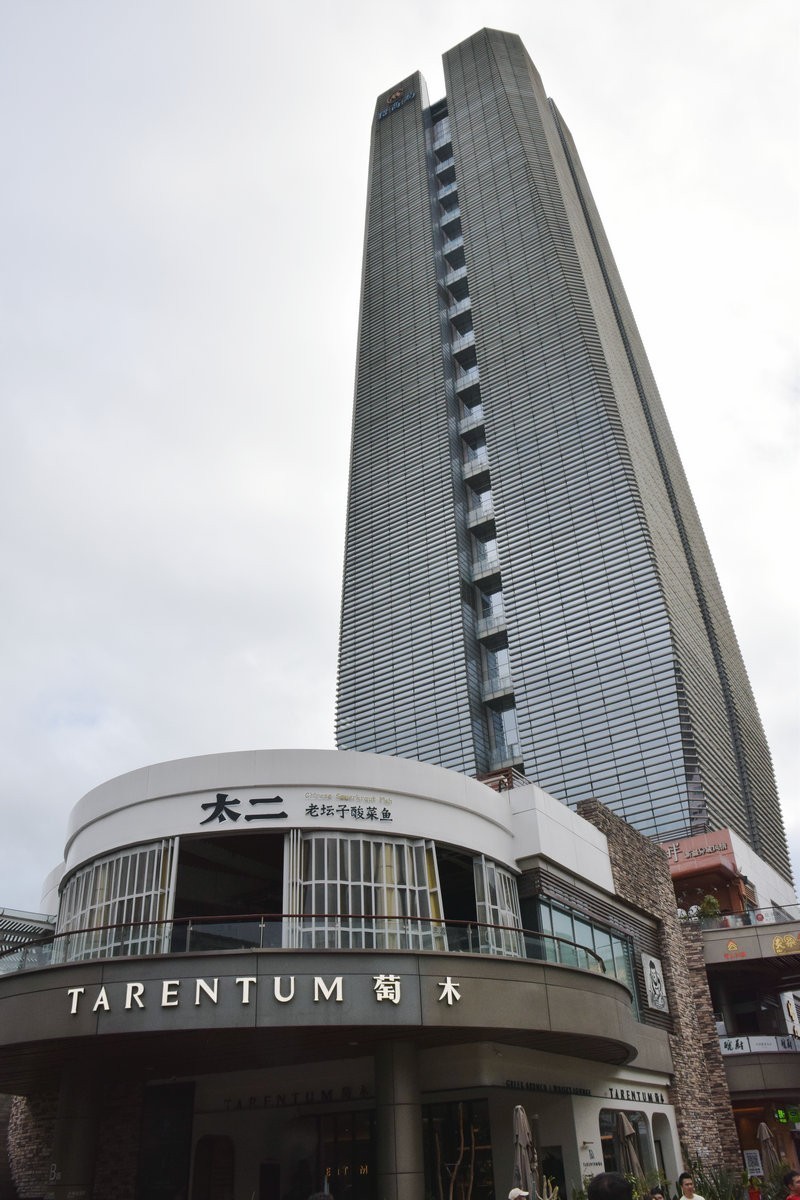 2025春节 广东行（118）感受深圳的繁华