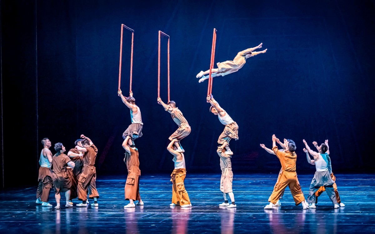 杂技演出抓拍——发几张D810的最后一拍告别本版摄友