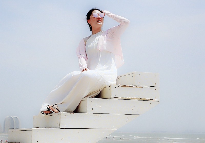 《不老松：纪实摄影》二游东戴河：海滨！环卫志願者！海滨丽人留影！