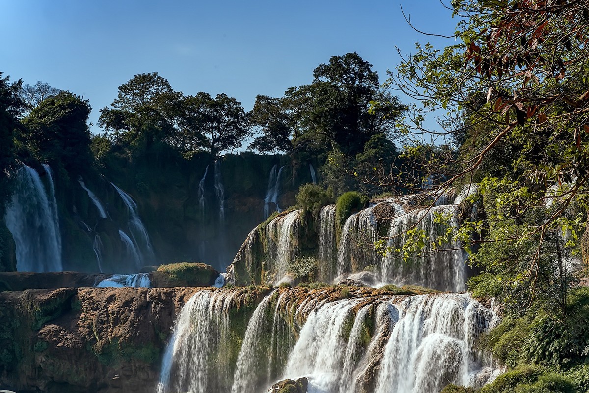崇左德天瀑布之三