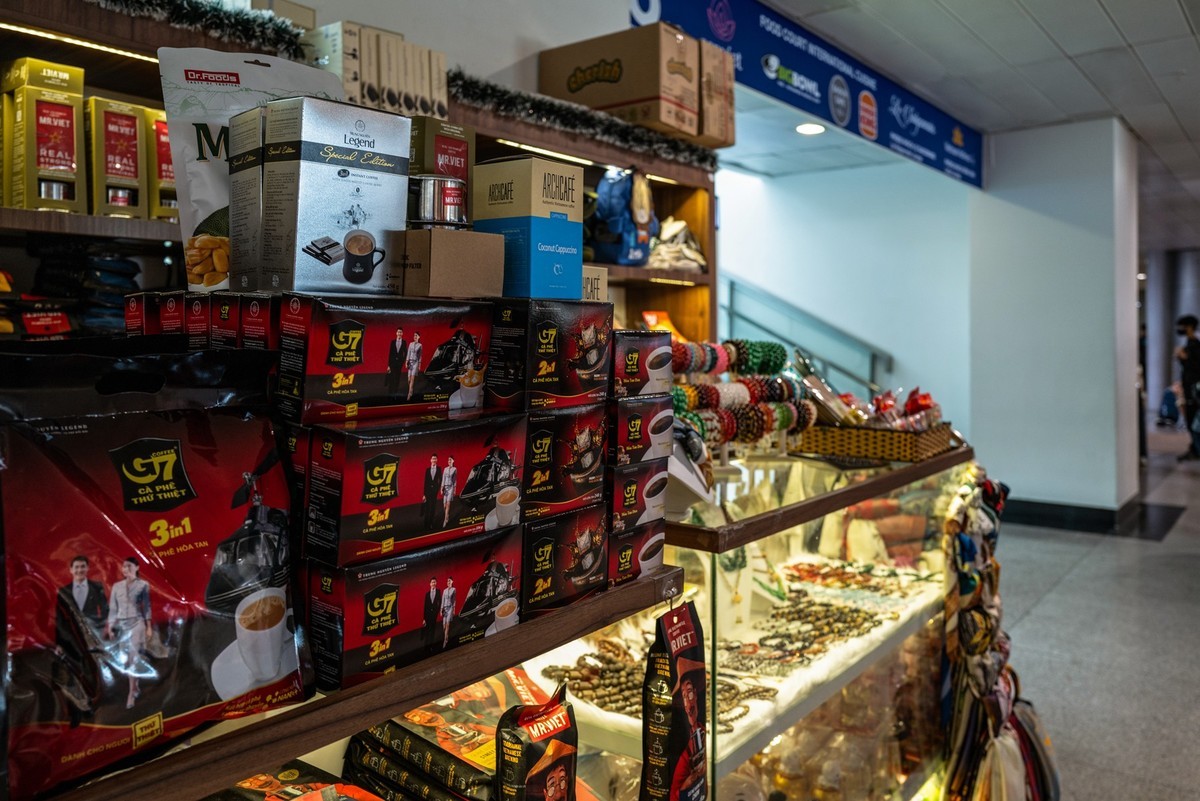 拜访好友江潍版主 -Lecia Q2（候机楼随拍）