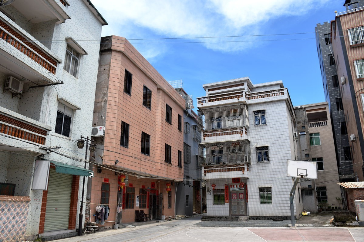 2024夏 海南环岛行（179）信宜沙街牛杂粉