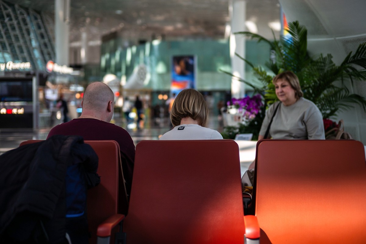 拜访好友江潍版主 -Lecia Q2（候机楼随拍）